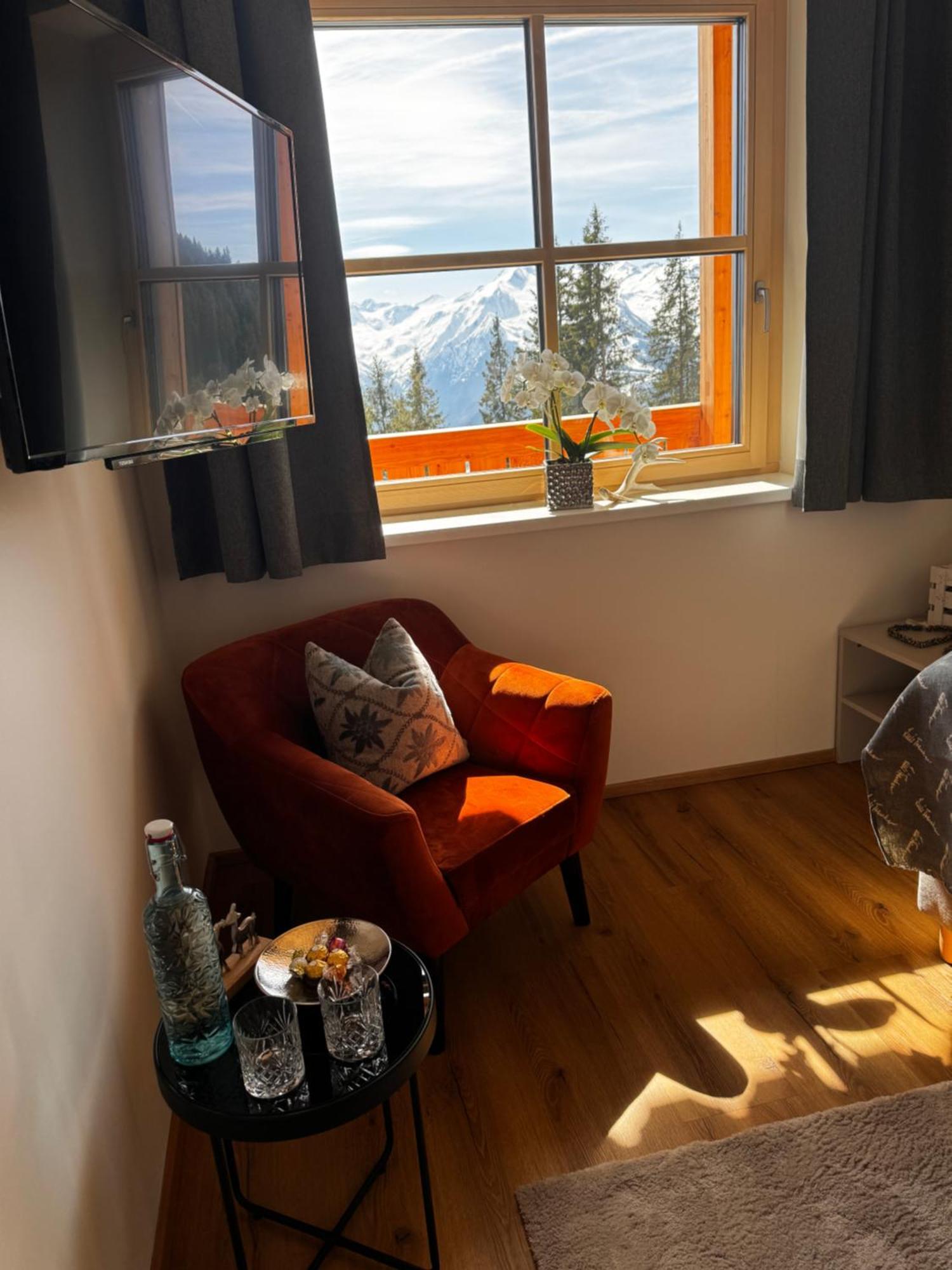 Glockneralm - Exklusiv Erreichbar Mit Skilift Zell am See Eksteriør bilde