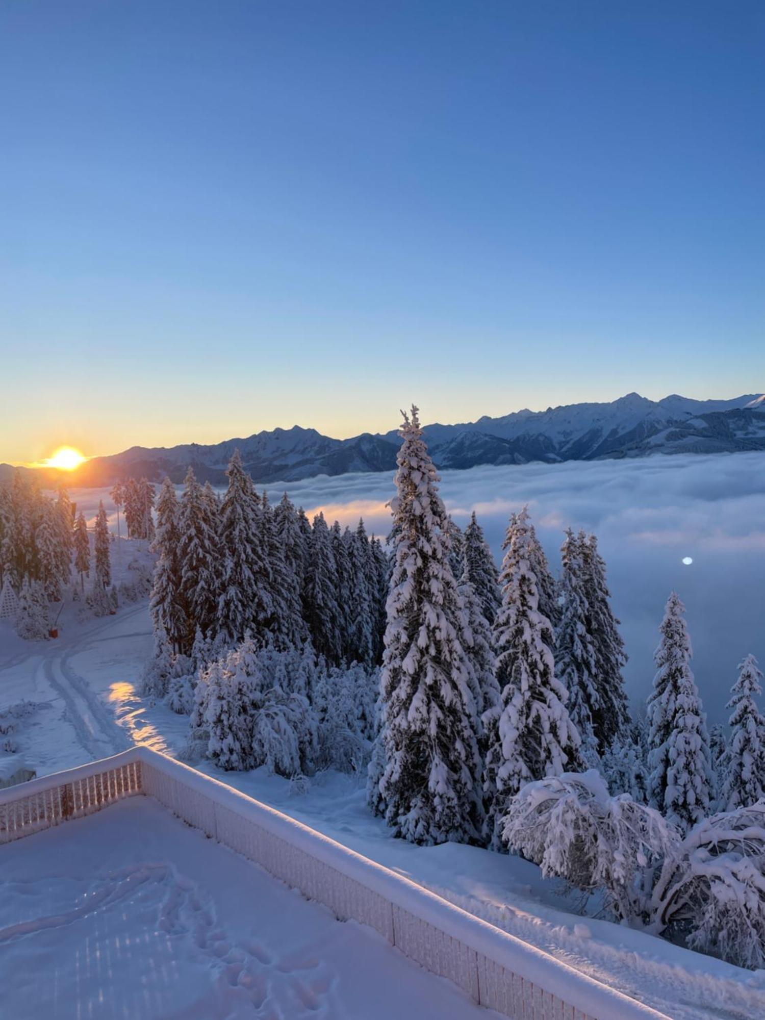 Glockneralm - Exklusiv Erreichbar Mit Skilift Zell am See Eksteriør bilde